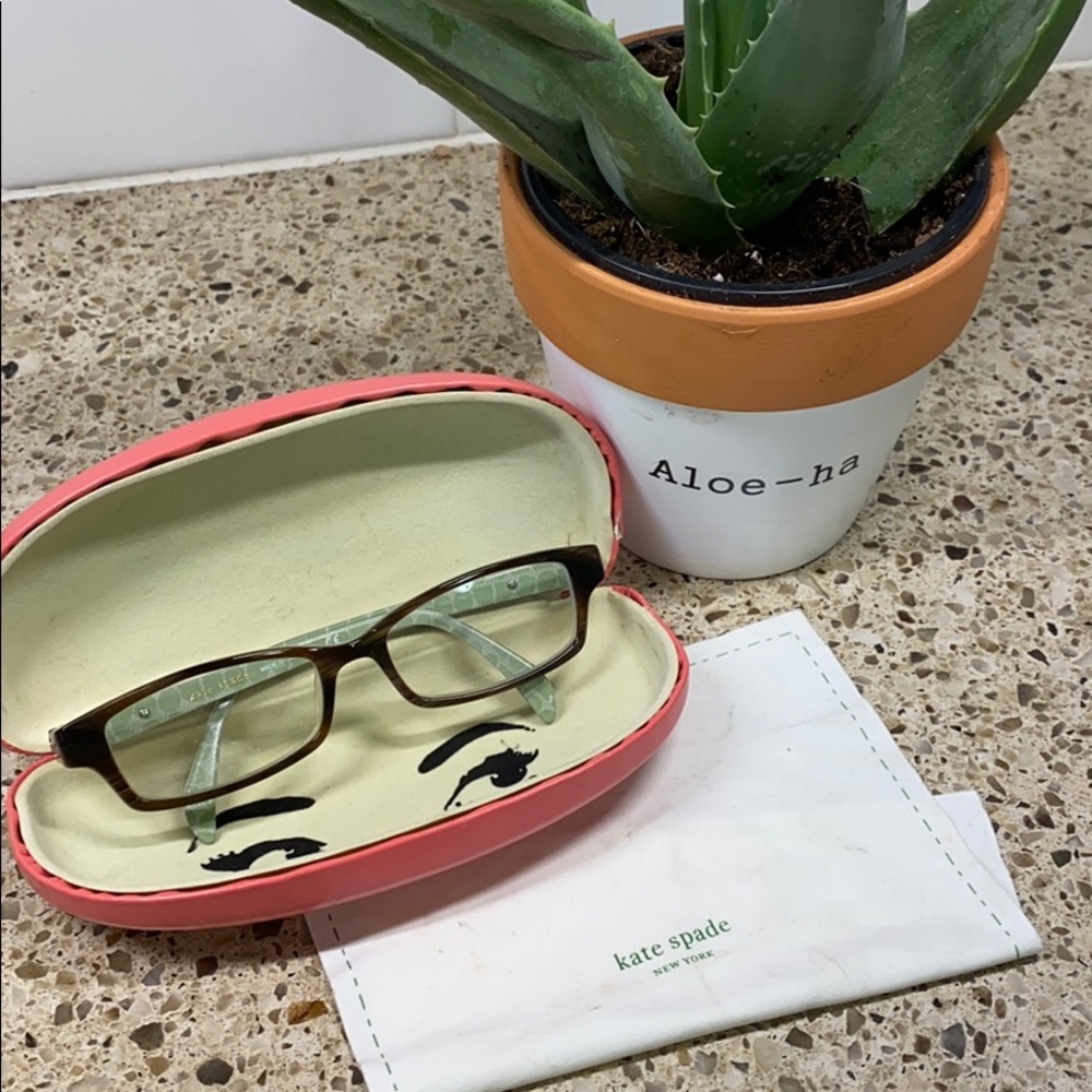 Eye glasses